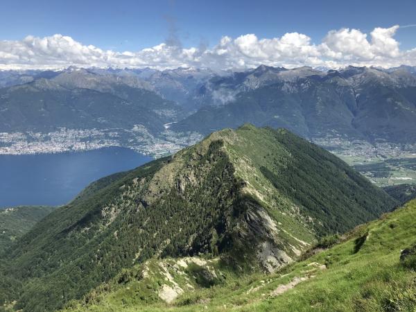 Der Panorama-Höhenweg im Tessin: Vom Monte Tamaro zum Monte Lema