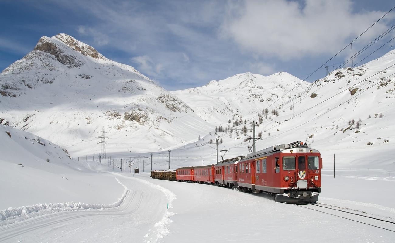 Zwischen Schnee und Palmen: Unterwegs mit dem legendären Bernina Express