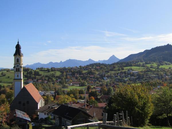 Allgäu pur: Das Alpendorf Pfronten mit Burgruinen, Tälern und Höhenwegen
