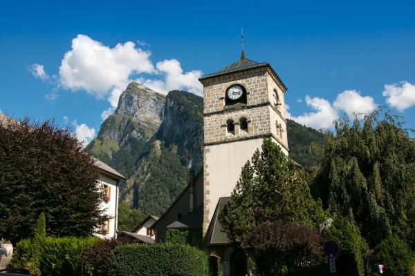 Samoëns: Das versteckte Steinmetzdorf im wilden Giffre-Tal