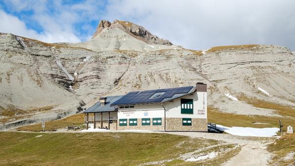 Wanderung zur Puezhütte: Abwechslungsreiche Tagestour mit Dolomitenpanorama