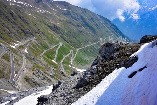Stilfser Joch: Unterwegs auf der legendären Passstraße mit ihren 48 Kehren