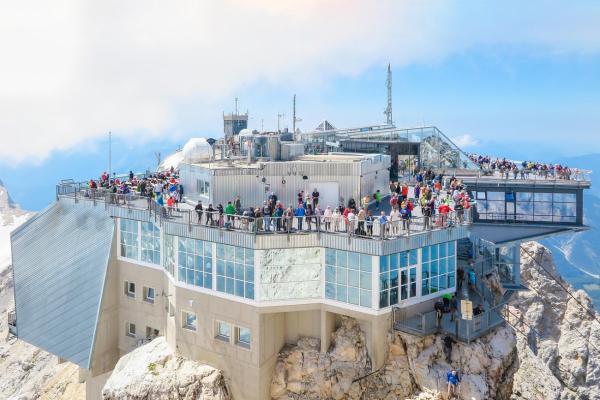 Zugspitze: Deutschlands höchster Punkt und seine Erlebniswelten
