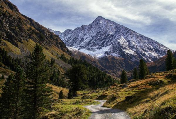 Schroffe Gipfel, dampfende Becken: Die zwei Gesichter des Ötztals